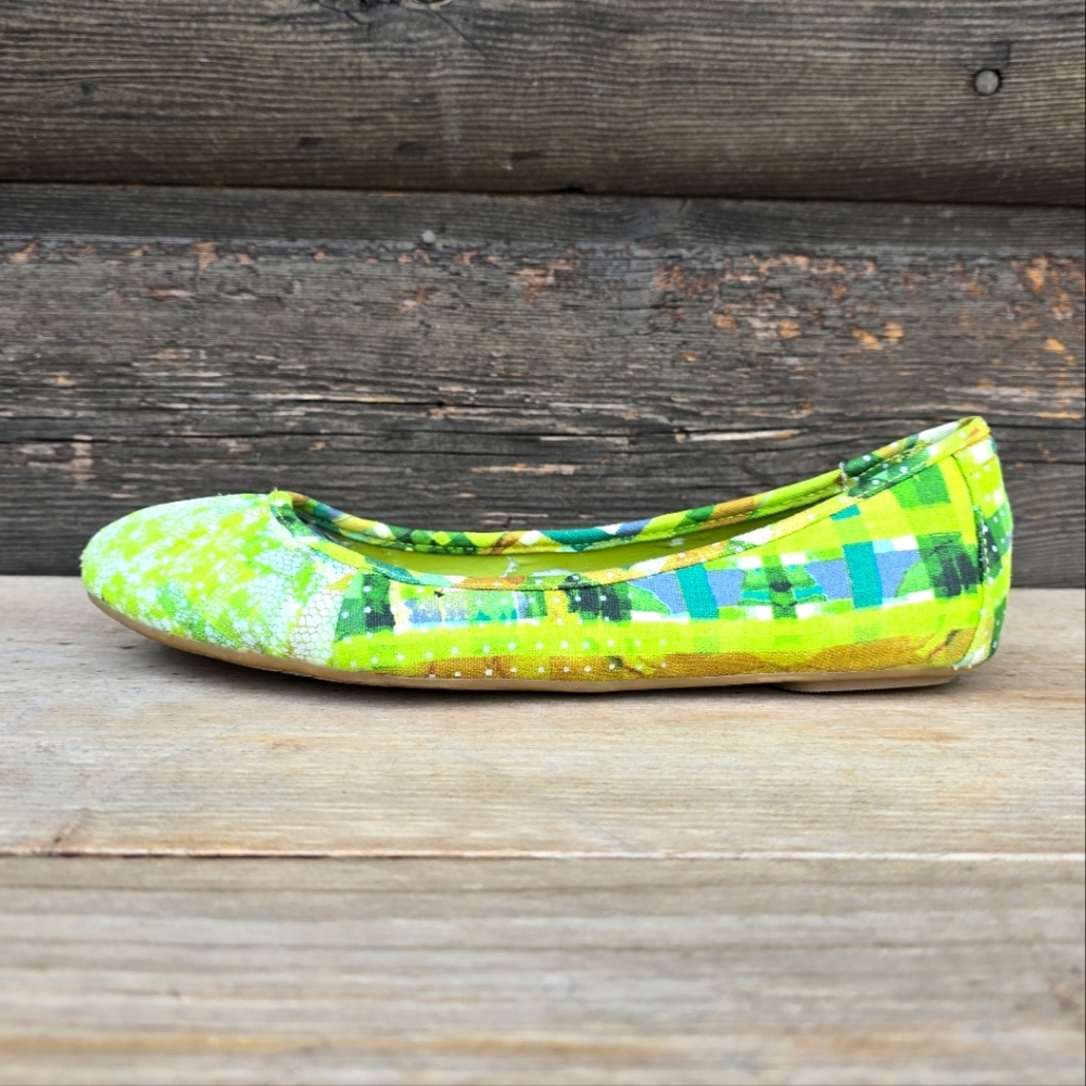 Nine West Blustery Y2K Art Pop Rouched Round Toe Comfort Ballet Flats 7M - Picture 14 of 14